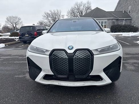 Certified 2024 BMW iX xDrive50 w/ Premium Package image 3