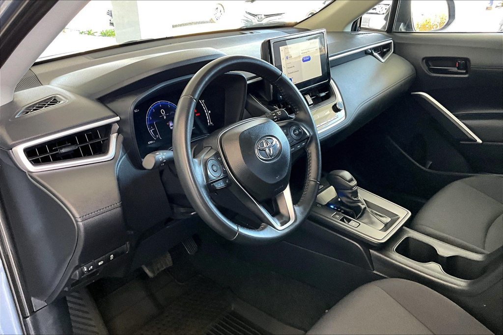 Certified 2026 Toyota Corolla Cross LE FWD image 16