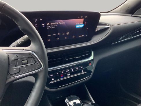 Used 2024 Buick Envista Avenir FWD image 7