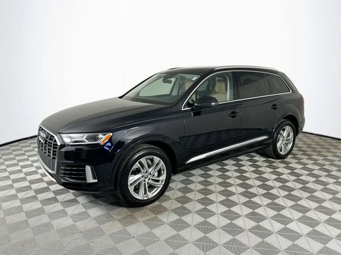 Used 2020 Audi Q7 3.0T Premium Plus image 3