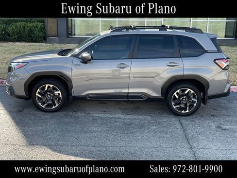 Certified 2025 Subaru Forester Limited image 5