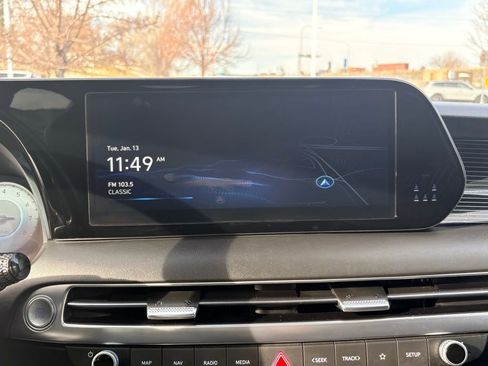 Used 2024 Hyundai Palisade Calligraphy image 19