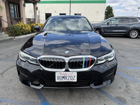 Used 2021 BMW 330i Sedan w/ Driving Assistance Package RWD image 10