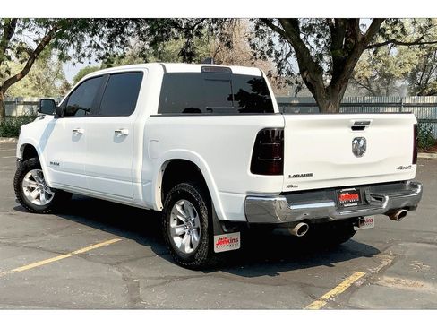 Used 2021 RAM 1500 Laramie w/ Off Road Group image 12