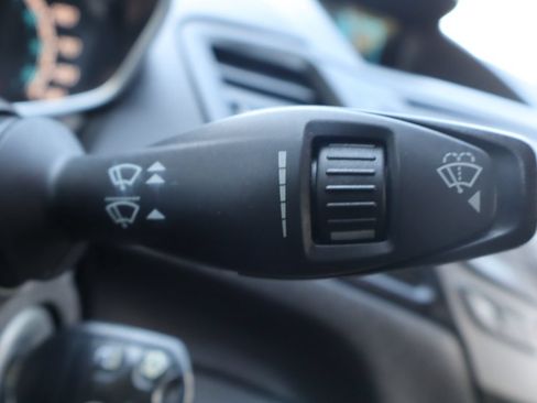 Used 2017 Ford Fiesta SE FWD image 32