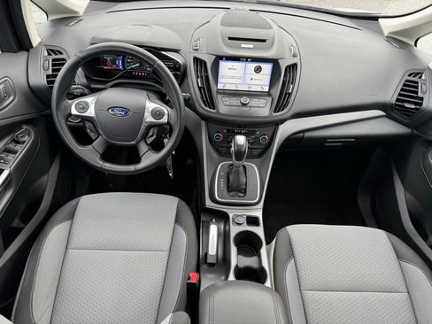 Used 2017 Ford C-MAX Energi SE w/ Equipment Group 401A image 11