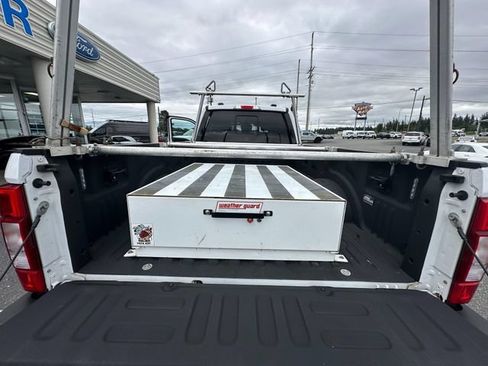 Used 2021 Ford F350 Lariat w/ Camper Package AWD/4WD image 22