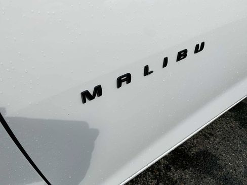 Used 2023 Chevrolet Malibu RS FWD image 28