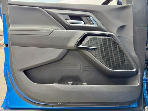 Used 2026 Chevrolet Silverado EV LT AWD/4WD image 14