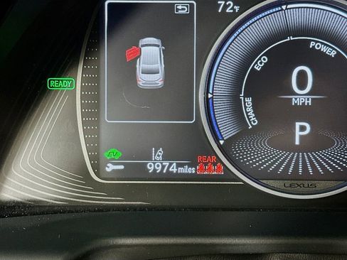 Used 2023 Lexus ES 300h w/ Accessory Package (Z1) FWD image 17