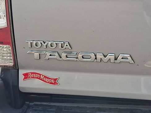 Used 2015 Toyota Tacoma 4x4 Double Cab w/ SR5 Package image 30