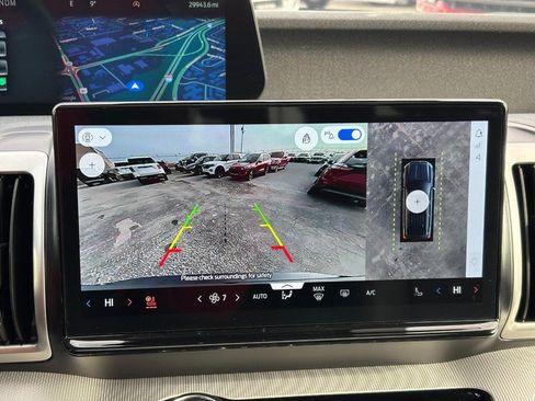 Used 2025 Ford Expedition Active image 27