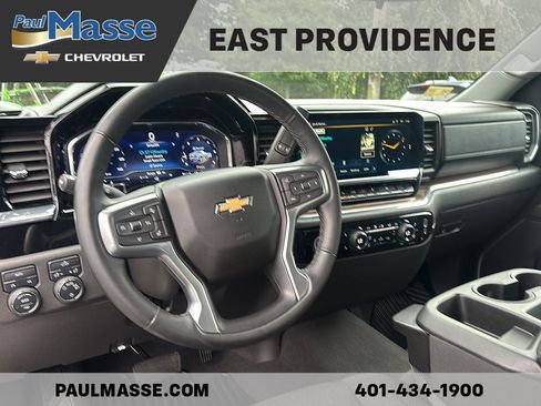 Certified 2024 Chevrolet Silverado 1500 LT AWD/4WD image 13