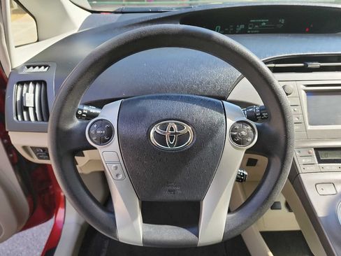 Used 2012 Toyota Prius Two FWD image 15