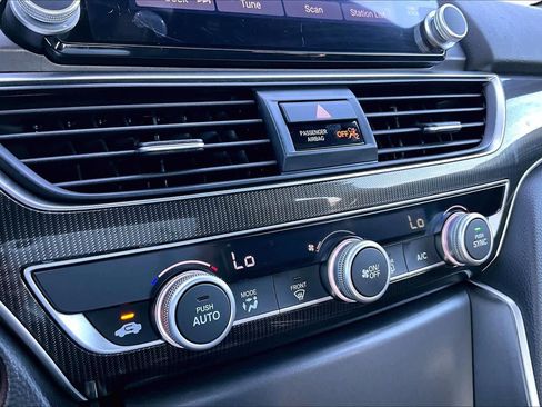 Used 2022 Honda Accord Sport image 34