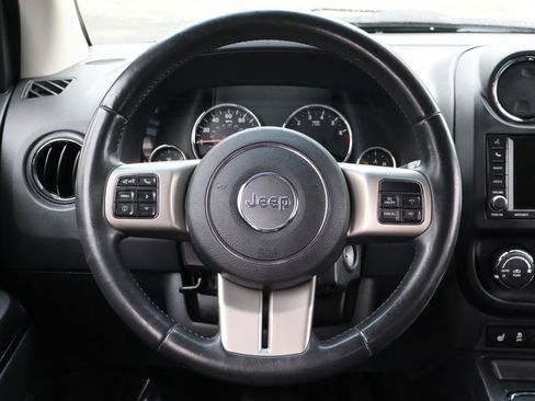 Used 2012 Jeep Compass Limited w/ Sun/Sound Group AWD/4WD image 18