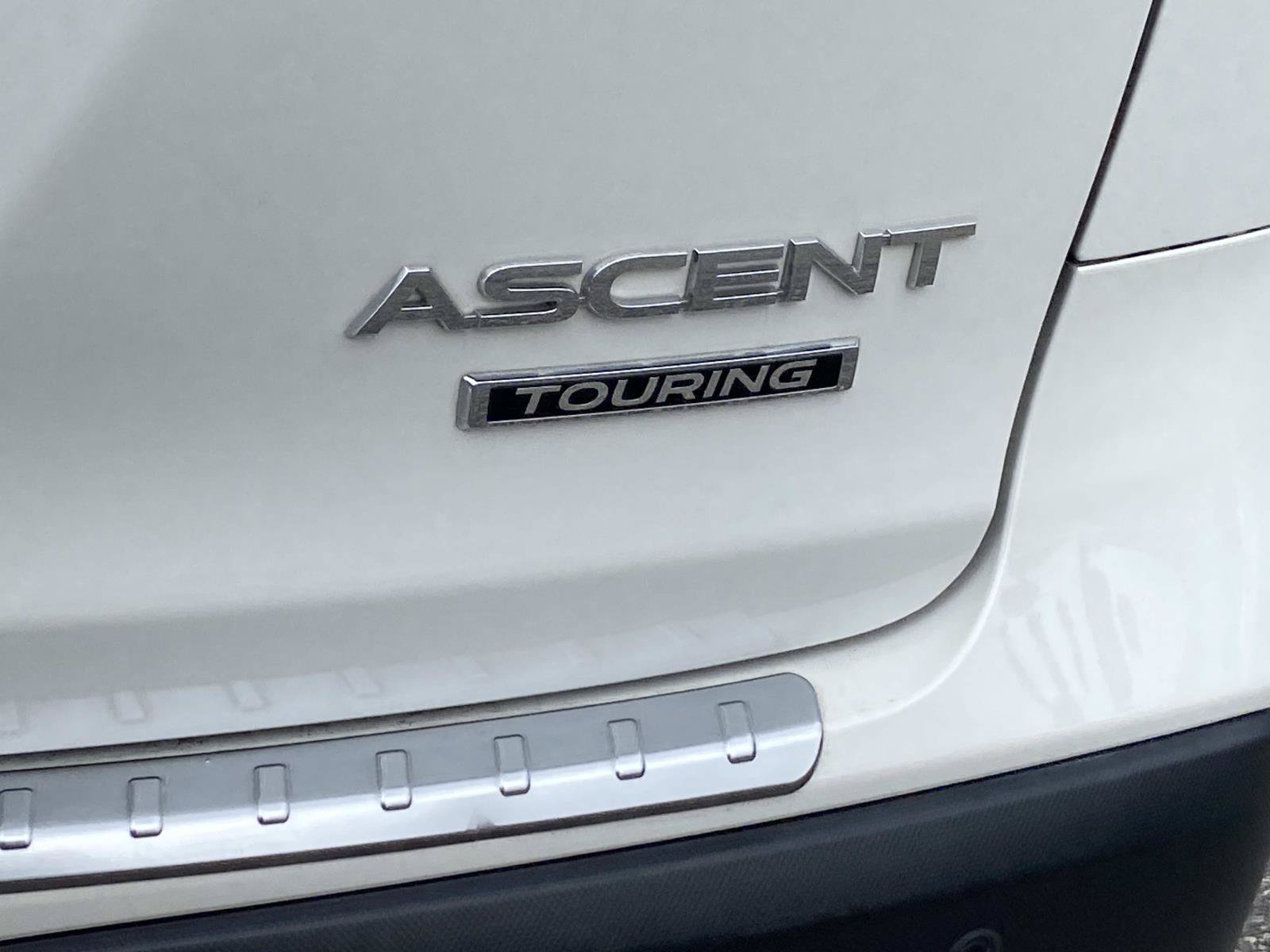 Used 2023 Subaru Ascent Touring AWD/4WD image 5