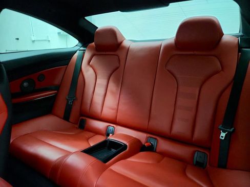 Used 2015 BMW M4 Coupe image 23