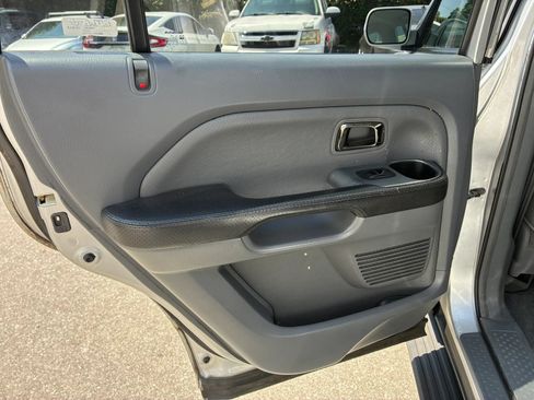 Used 2005 Honda Pilot EX-L image 51