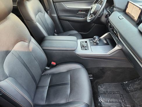 Used 2024 MAZDA CX-90 3.3 Turbo w/ Premium Package image 14