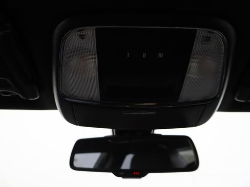 Used 2016 Dodge Charger SXT w/ Blacktop Package RWD image 17