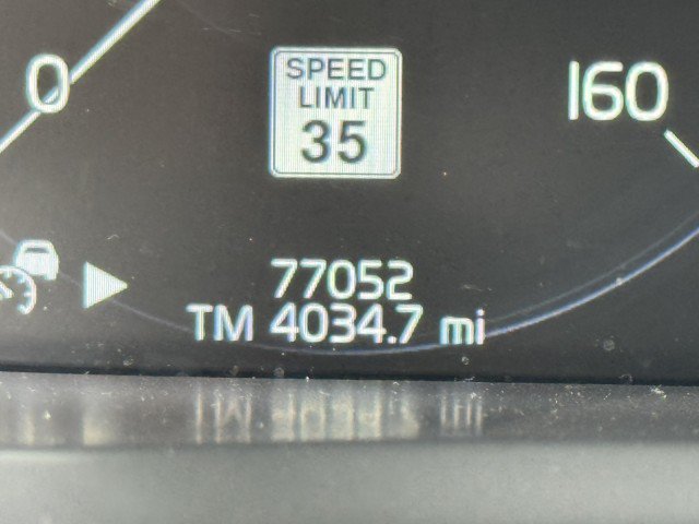 Used 2022 Volvo XC90 T6 Inscription w/ Lounge Package AWD/4WD image 12