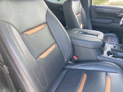 Used 2022 GMC Sierra 1500 AT4 w/ AT4 Premium Package image 24