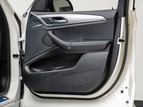 Used 2023 BMW X3 sDrive30i w/ M Sport Package image 47