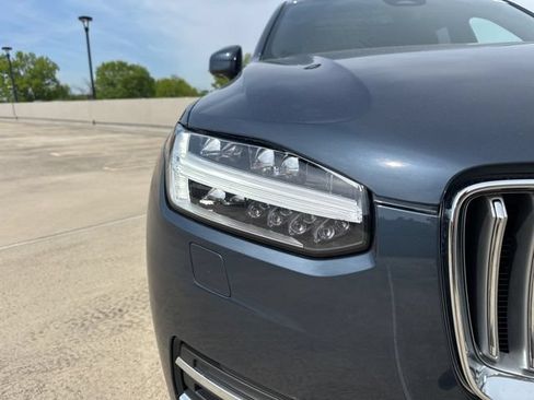 Certified 2023 Volvo XC90 B6 Plus AWD/4WD image 12