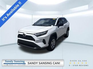 Used 2025 Toyota RAV4 LE FWD video 1