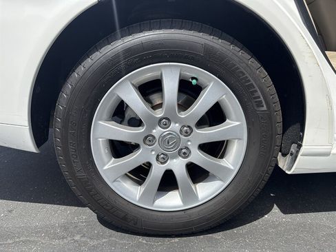 Used 2004 Lexus ES 330 FWD image 15