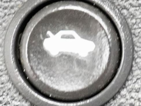 Used 2013 Chevrolet Camaro LT image 28