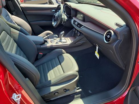 New 2024 Alfa Romeo Stelvio Quadrifoglio image 15