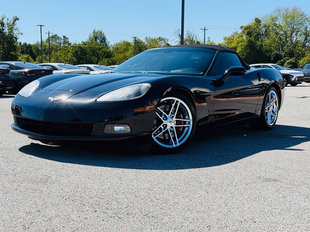 Used 2006 Chevrolet Corvette Convertible w/ Preferred Equipment Group RWD image 3