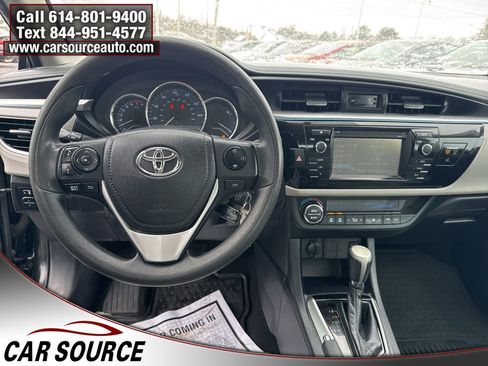 Used 2016 Toyota Corolla L image 9