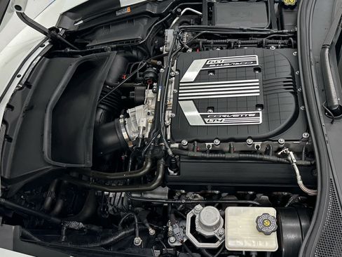 Used 2016 Chevrolet Corvette Z06 w/ 3LZ Preferred Equipment Group RWD image 34