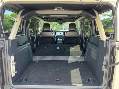 Used 2025 Ford Bronco Outer Banks AWD/4WD image 32