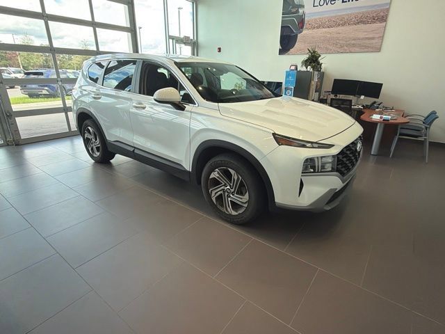 Used 2021 Hyundai Santa Fe SE w/ Cargo Package FWD image 1