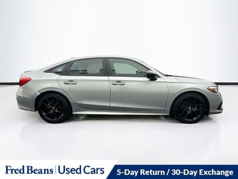 Used 2022 Honda Civic Sport image 8