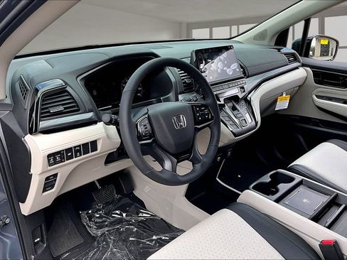New 2026 Honda Odyssey Elite image 7