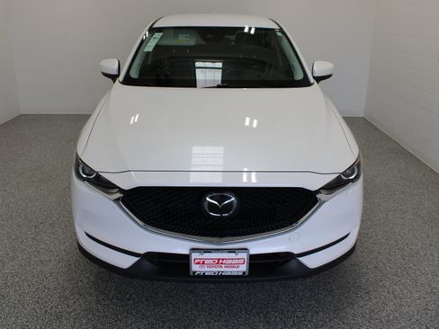 Used 2021 MAZDA CX-5 Touring FWD image 3