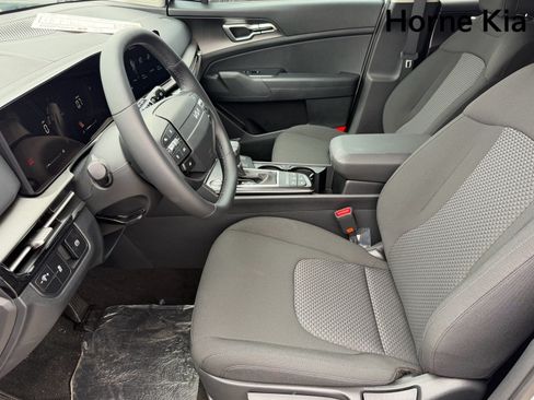 New 2026 Kia Sportage LX AWD/4WD image 9