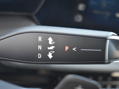 New 2026 Chevrolet Equinox LT w/ Safety and Technology Package AWD/4WD image 26