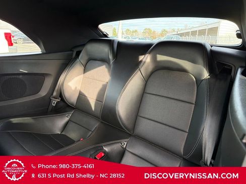 Used 2018 Ford Mustang Premium image 37