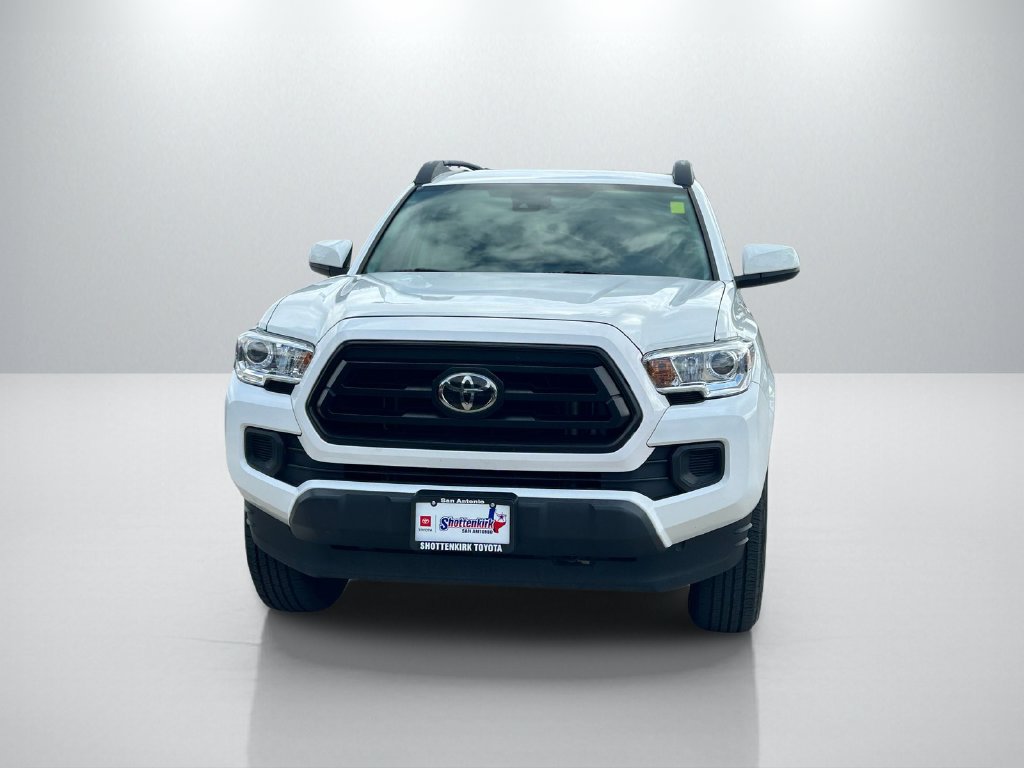 Certified 2023 Toyota Tacoma SR AWD/4WD image 2