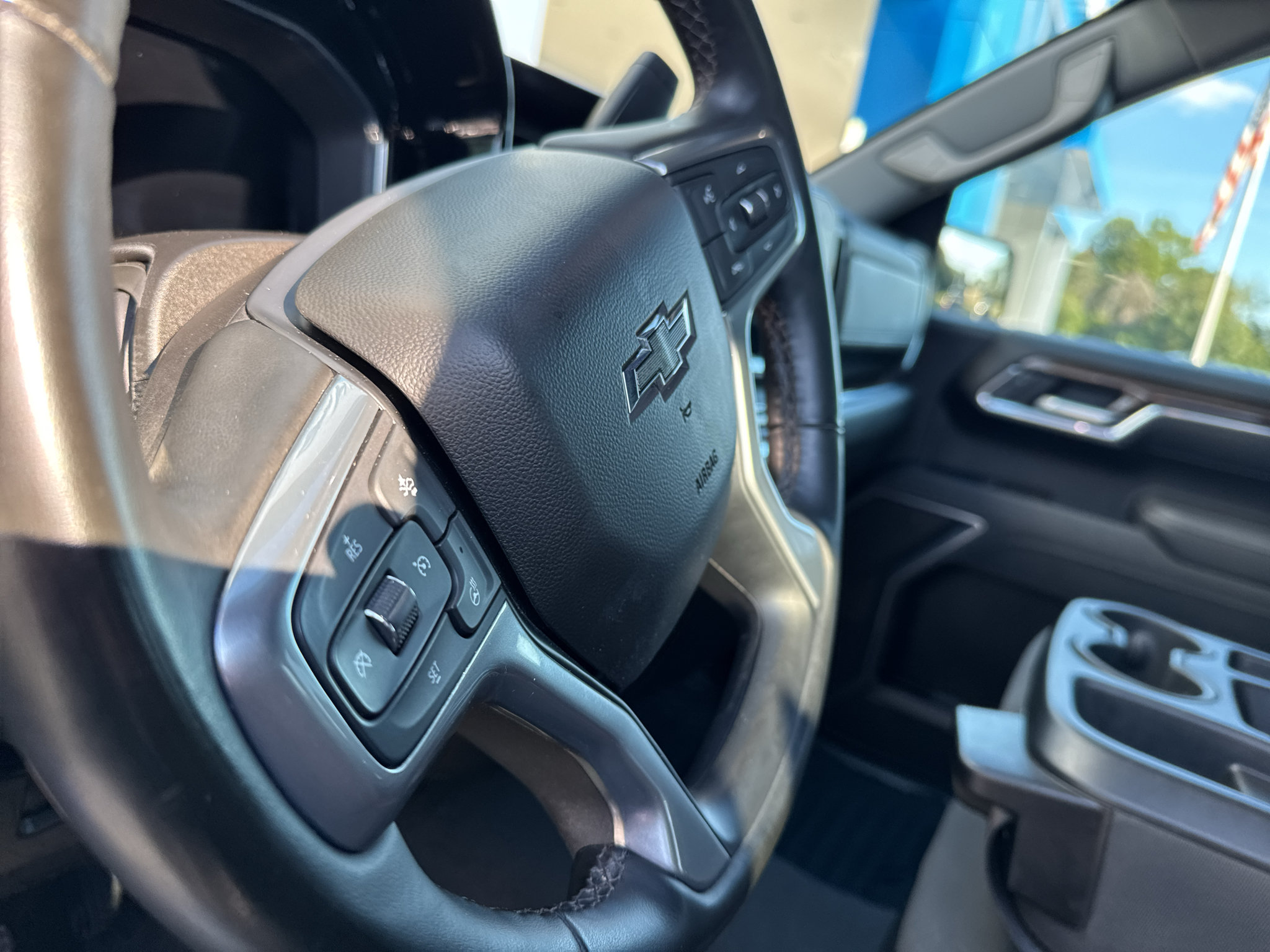 Used 2026 Chevrolet Silverado 1500 RST AWD/4WD image 12
