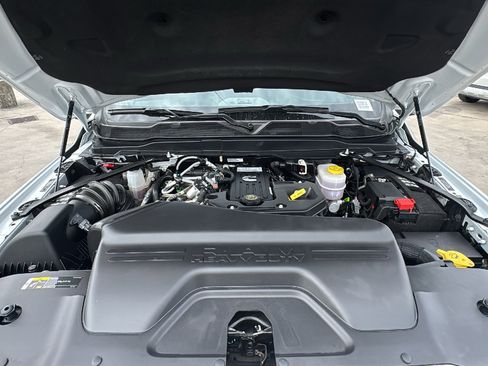 Used 2026 RAM 3500 Big Horn w/ Laramie Trim Package image 31