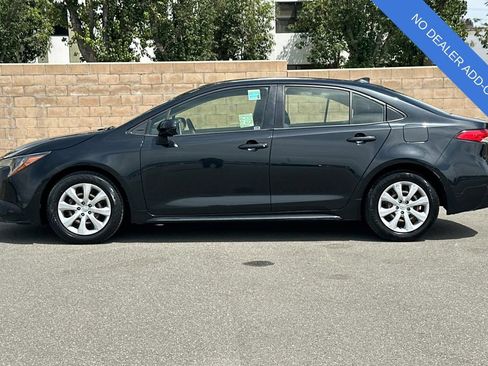 Used 2021 Toyota Corolla LE FWD image 7