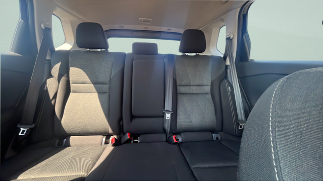 Used 2025 Nissan Rogue SV AWD/4WD image 20