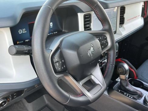Used 2025 Ford Bronco Heritage Edition AWD/4WD image 22